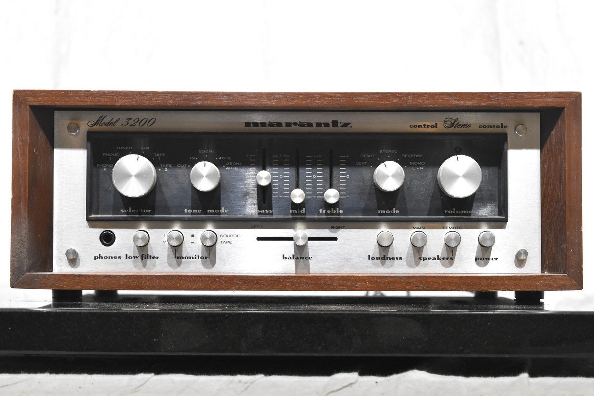 Marantz マランツ Model 3200 コントロールアンプ | normanhubbard.com
