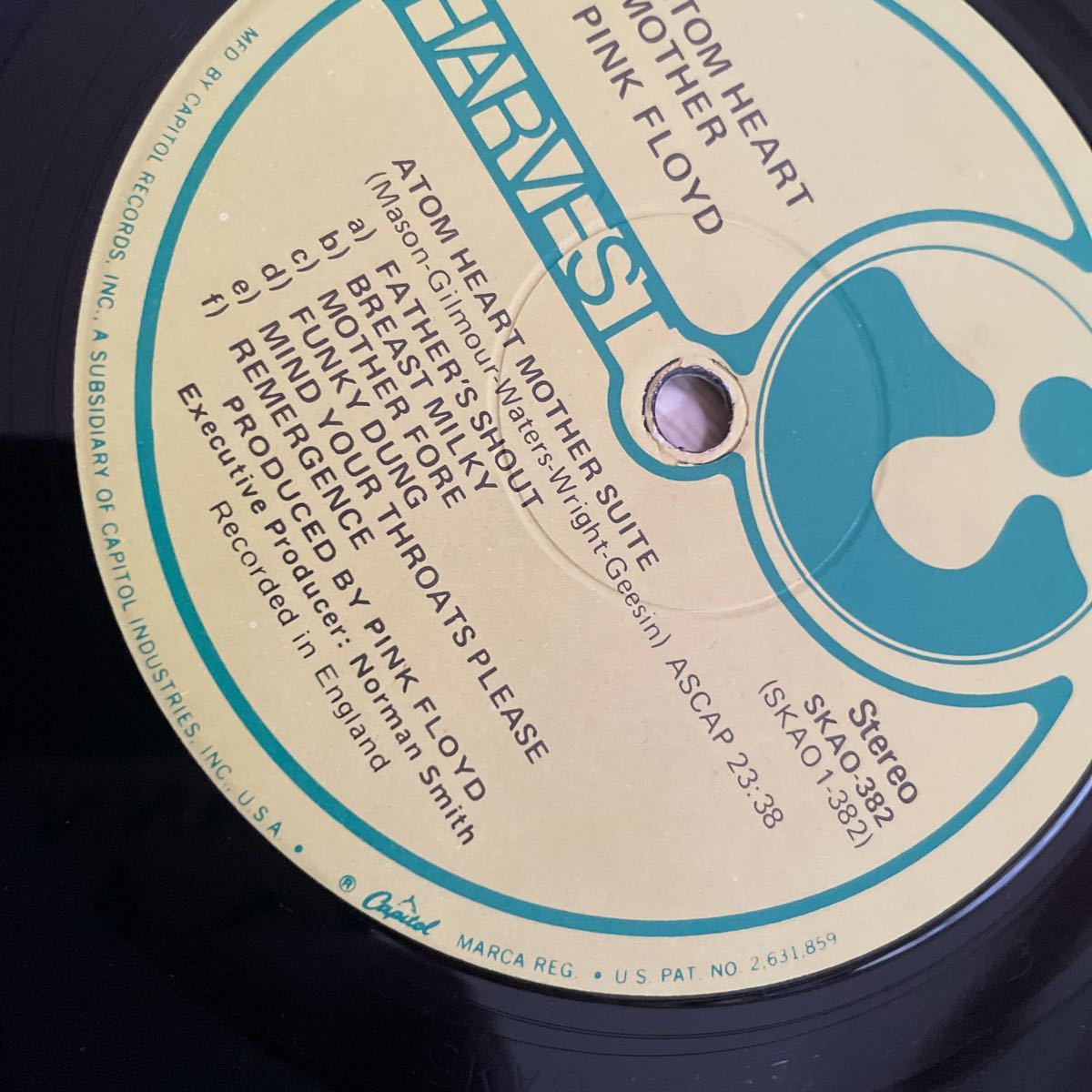【US版】ピンク・フロイド Pink Floyd Atom Heart Mother Harvest SKAO-382 CAPITOL 題字なしジャケット US盤 オマケ付き_画像8