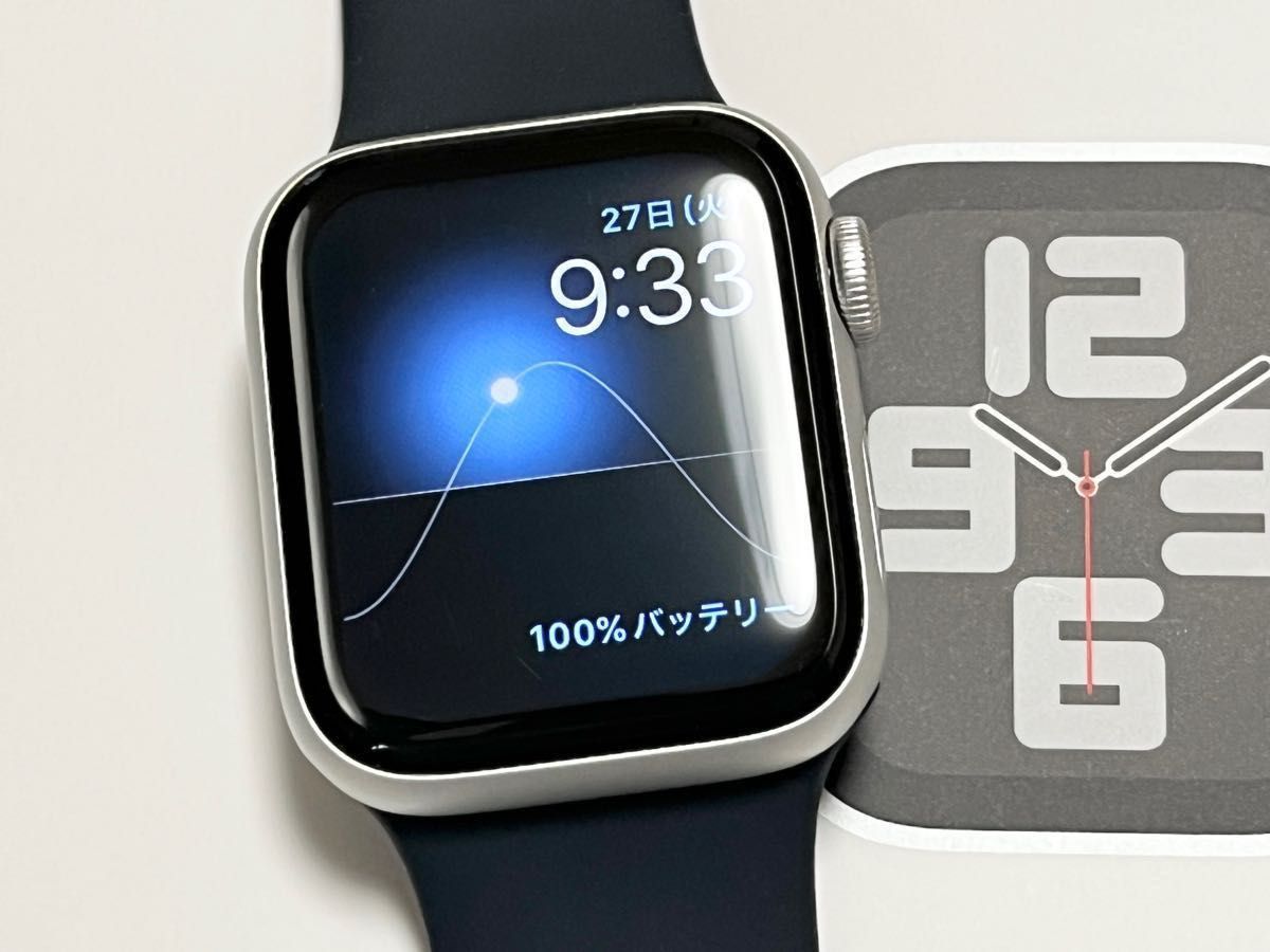 Apple Watch SE（第2世代）GPSモデル 40mm シルバーアルミニウムケース