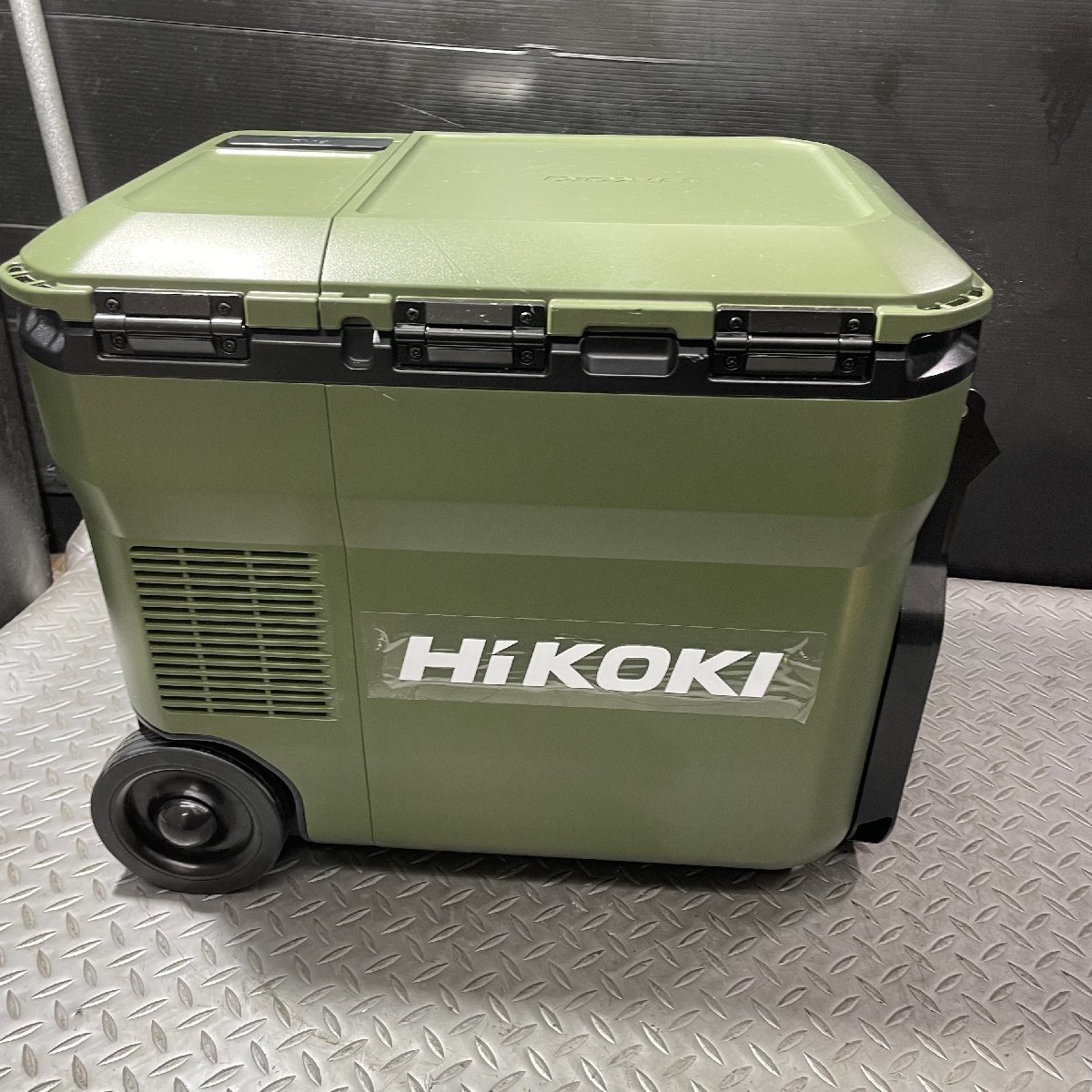 美品 / 動作品】ハイコーキ(HIKOKI ) 18V コードレス冷温庫 UL18DC(NMG