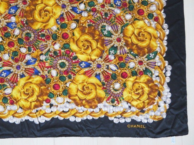 K06 CHANEL シャネル 宝石柄 シルク 大判スカーフ ショール マルチ