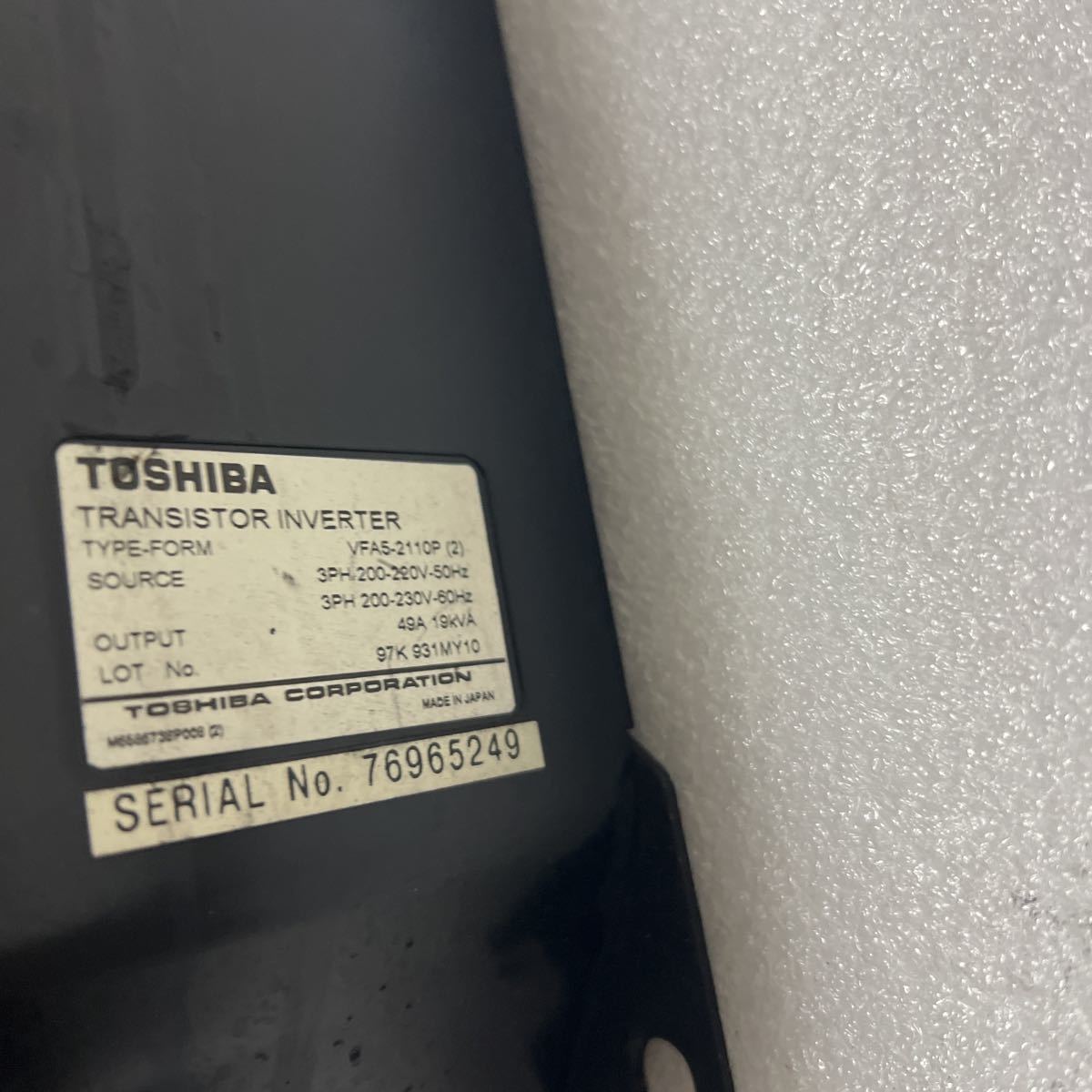 TOSHIBA 東芝 インバーター VFA5-2110P 電子部品 TOSHIBA 東芝 インバーター VFA5-2110P 電子部品