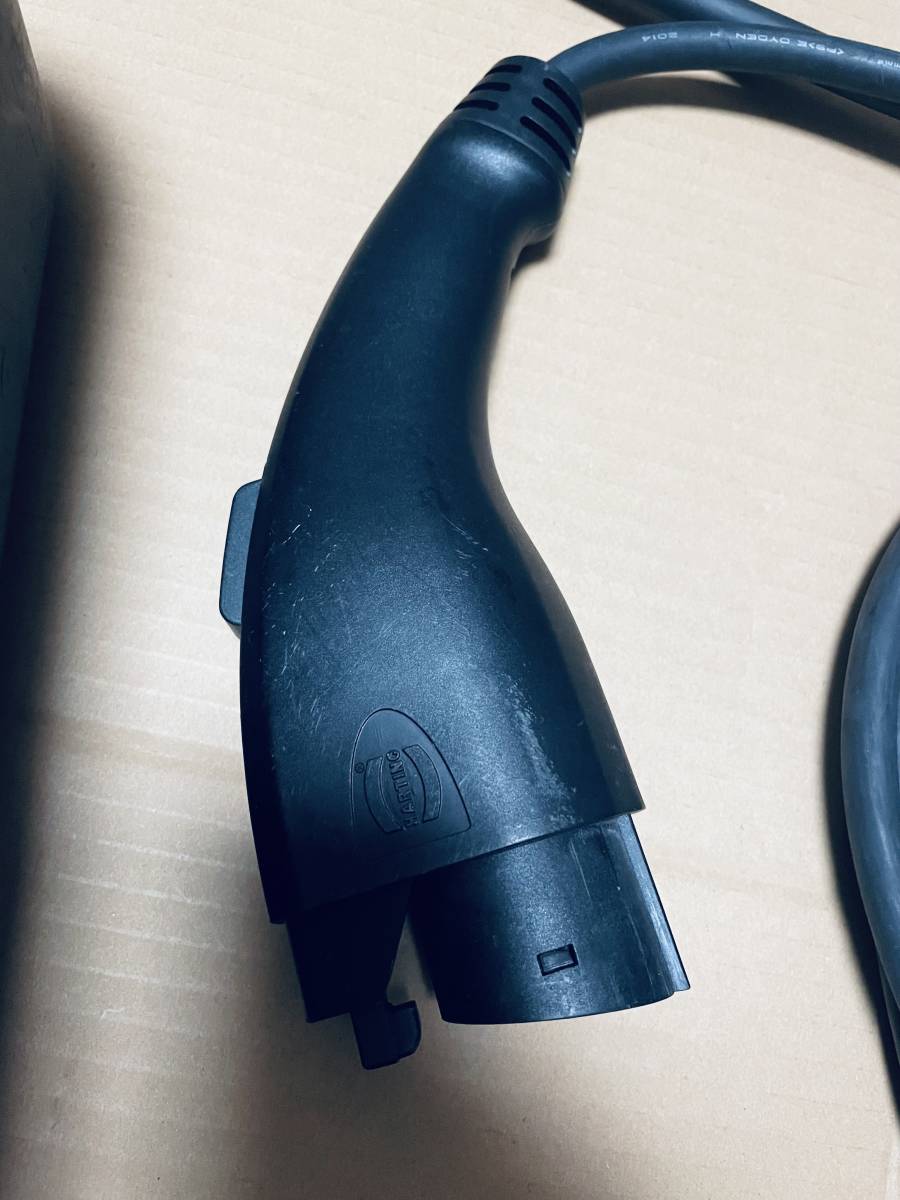 アウディ純正 充電ケーブル e-tron用|Yahoo!フリマ(旧PayPay アウディ純正 充電ケーブル e-tron用|Yahoo!フリマ(旧PayPay