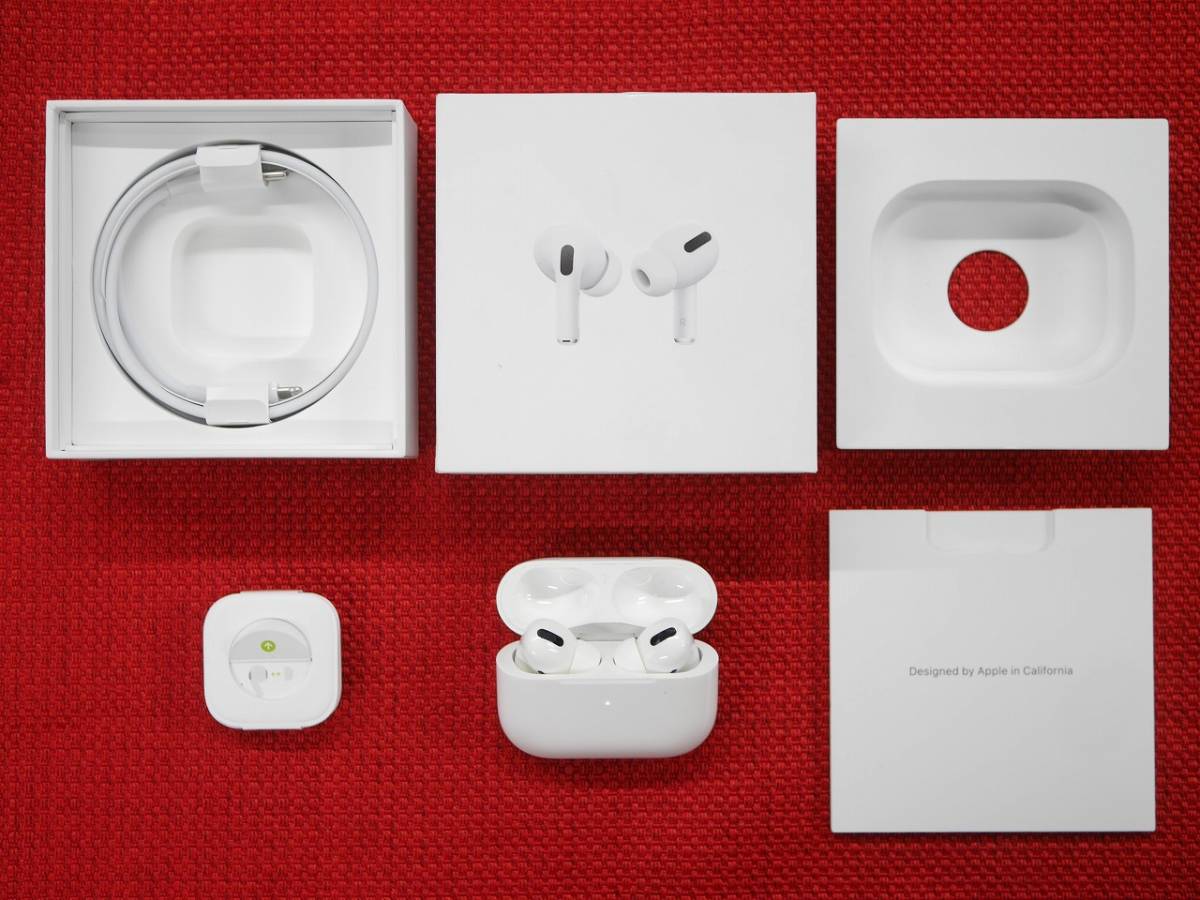 Apple AirPods Pro MagSafe対応 MLWK3J/A 動作確認済み 付属品完備