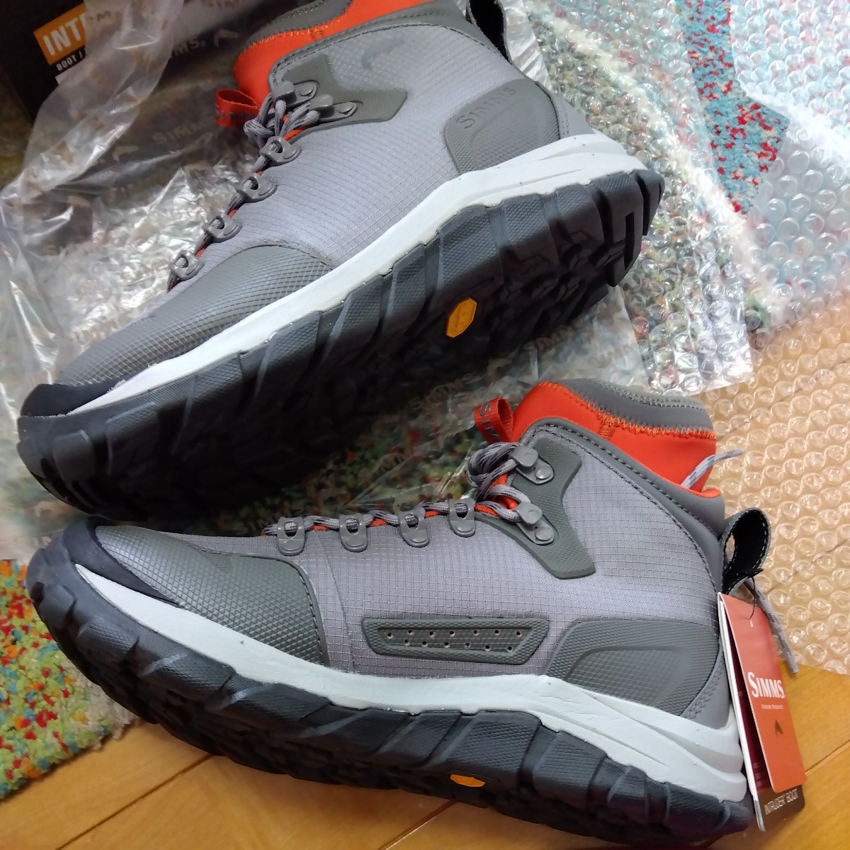 Yahoo!オークション - SIMMS INTRUDER BOOT VIBRAM BOULDER US8 Yahoo!オークション - SIMMS INTRUDER BOOT VIBRAM BOULDER US8