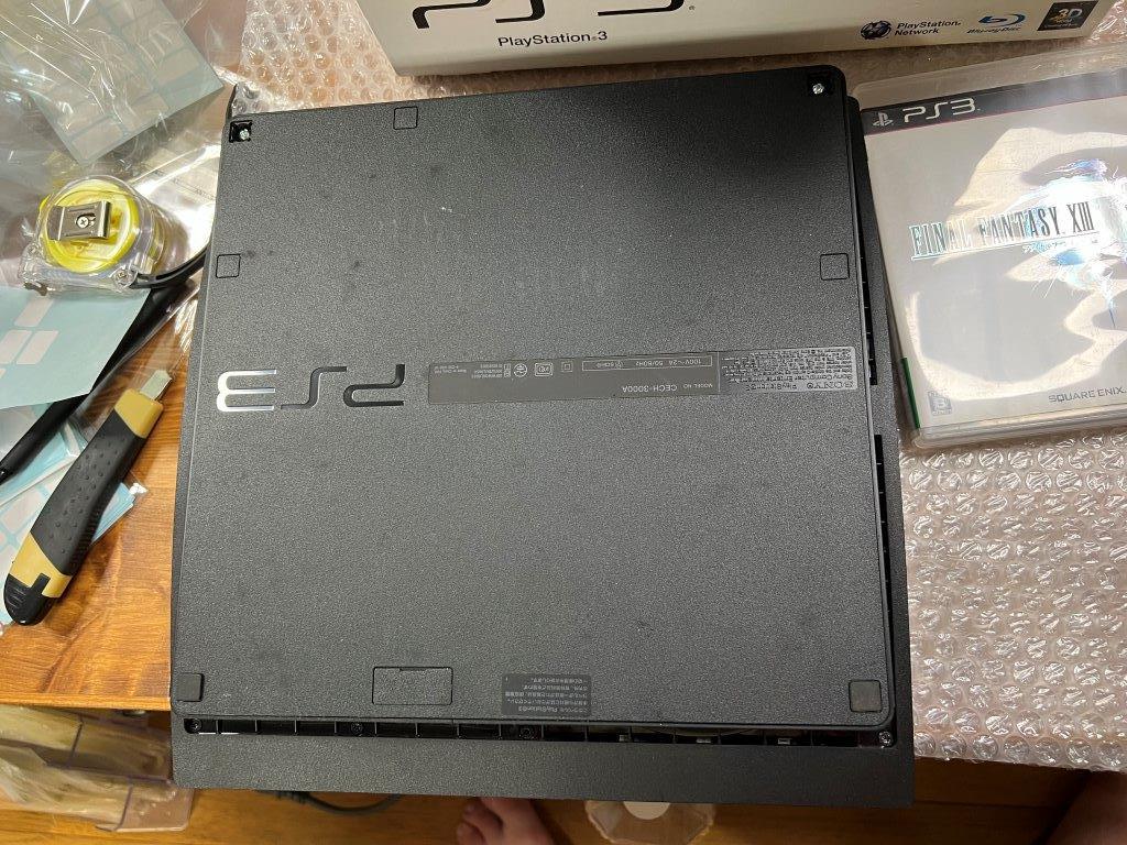 PS3 CECH-3000A 本体 スリム型 チャコールブラック 160Gb コントローラと内箱欠 状態良好 動作確認済 送料無料 同梱可