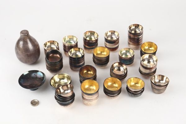 52%OFF!】 純銀製 銀製 鎚目 銀盃 酒盃 三客 合計約70g V R5976