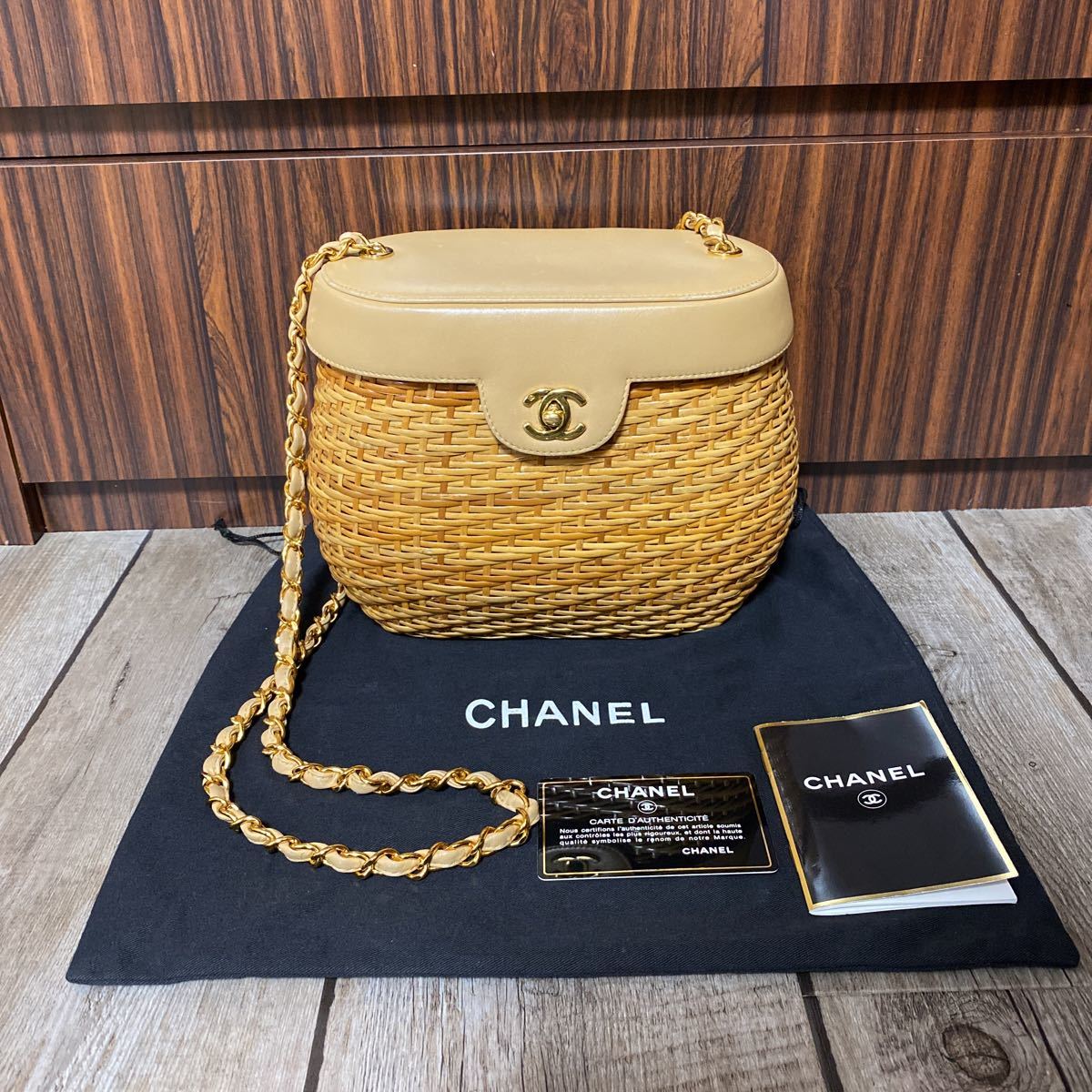 レア 美品 正規店購入 シャネル CHANEL 籠 カゴ ショルダーバック 送料無料