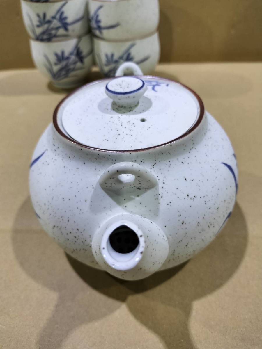 ★1円スタート★茶器セット★急須&湯呑み 湯呑み茶碗 ポット 和風 和食器 取っ手なし 5客セット 白×青_画像1