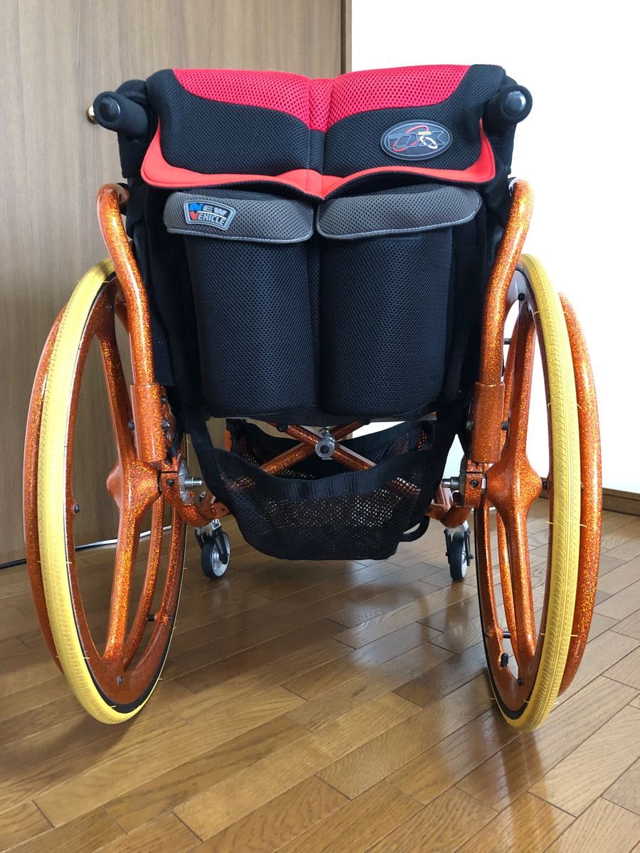 軽量車椅子 OX 自走式車椅子 カーボンホイール 特注フレークラメ塗装