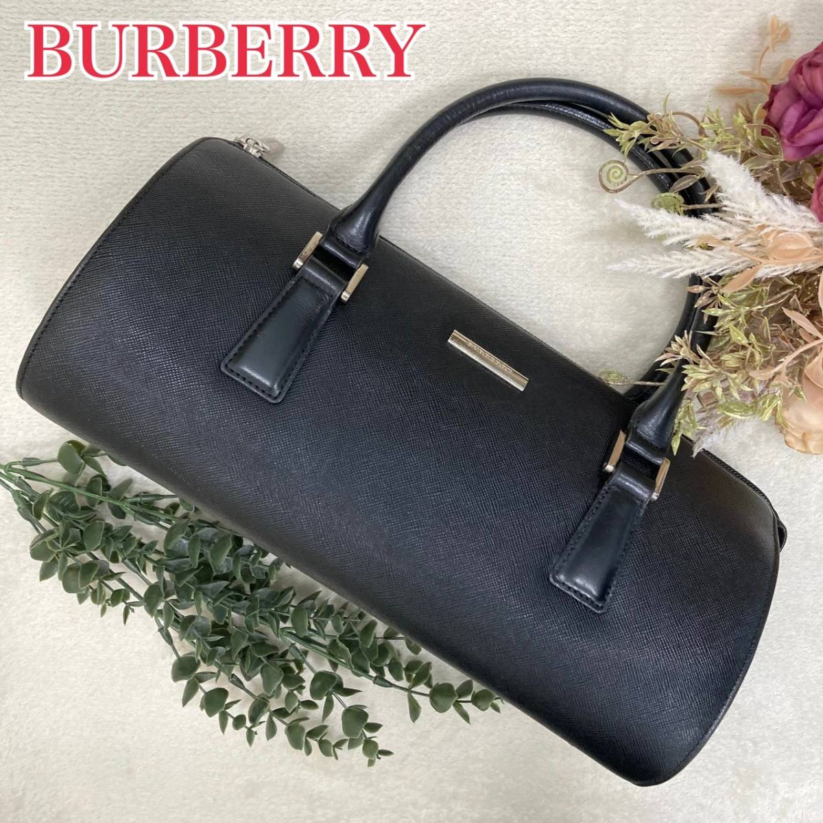 極美品 バーバリー BURBERRY ハンドバッグ トートバッグ ノバチェック 筒 サフィアーノ レザー 黒 ブラック ロゴプレート ボストン