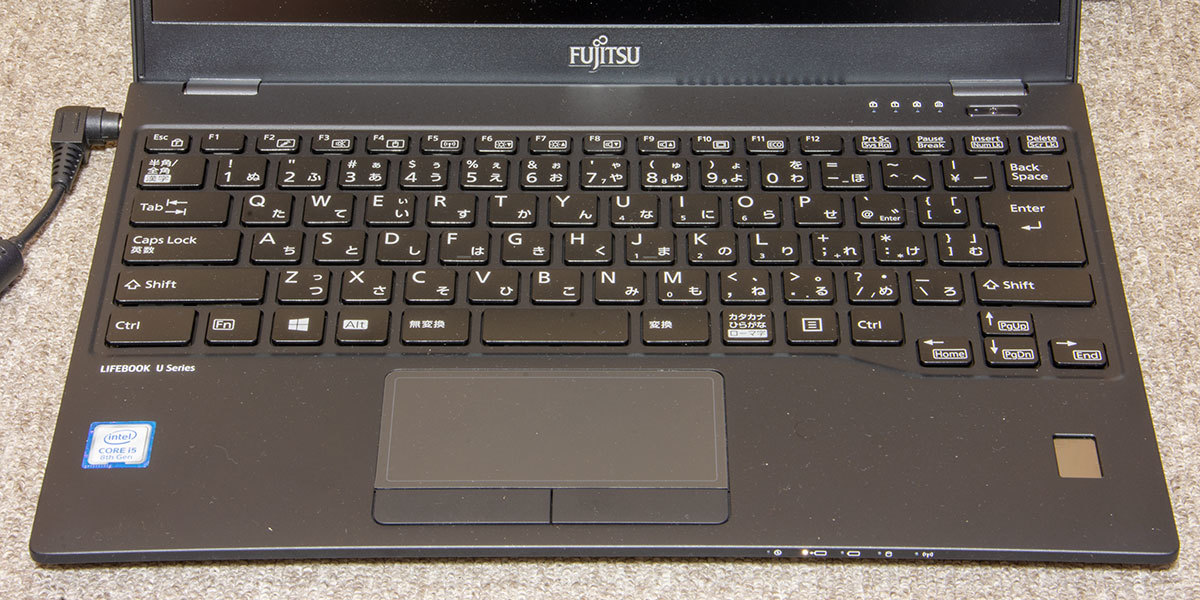 富士通 LIFEBOOK U939/B(Core i5 第8世代1.60GHz/SSD 256GB/メモリ 8GB