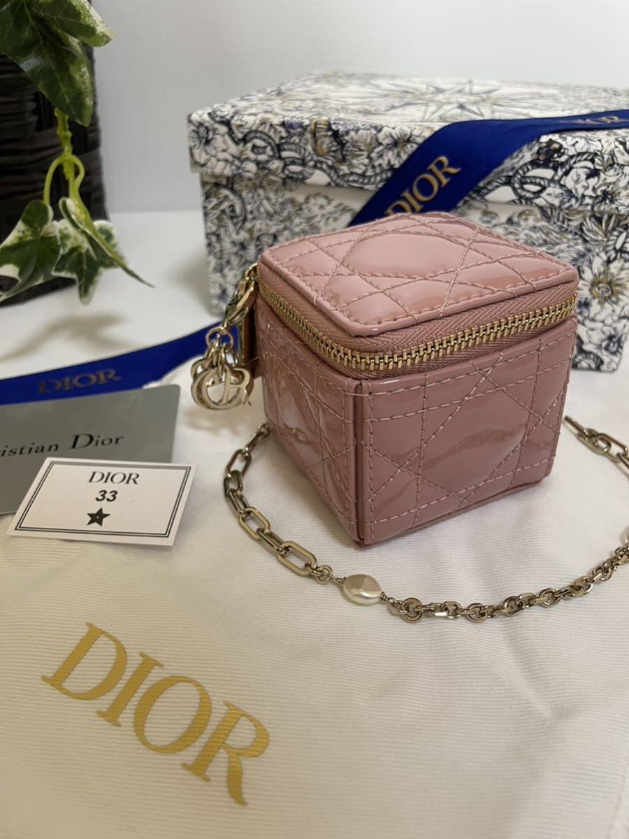 レア！Lady Dior チェーン キューブ マイクロポーチ　ピンク　ディオール　DIOR クリスチャンディオール　Christian Dior レディディオール
