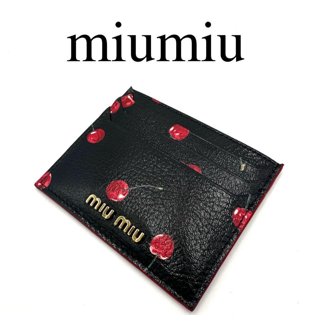 Yahoo!オークション - 希少 未使用 miumiu ミュウミュウ カードケース