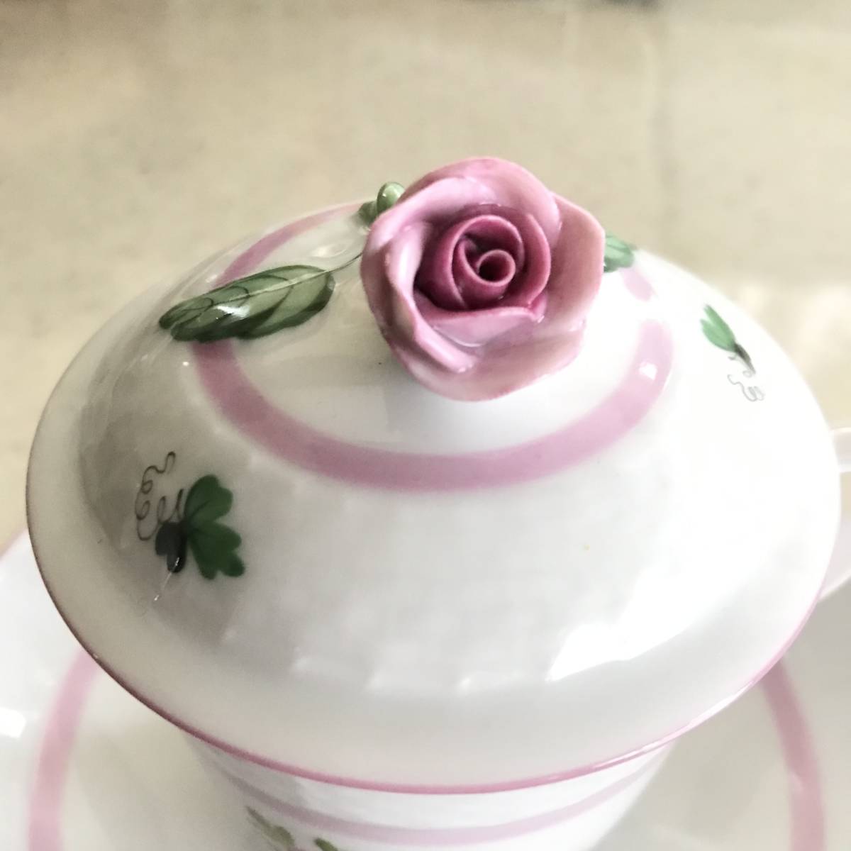 ☆ ヘレンド ウィーンの薔薇 ピンク ハーブティー カップ&ソーサー 蓋