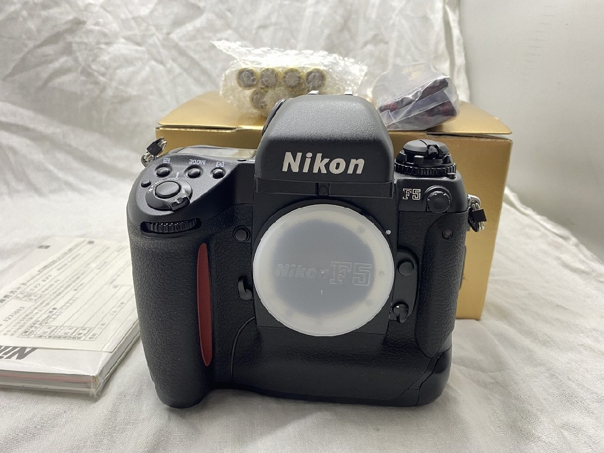 □未使用保管品【Nikon ニコン F5 ブラック 一眼レフレックス電子制御