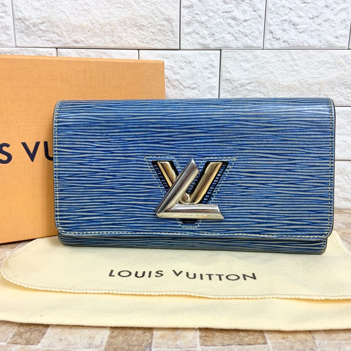 希少】ルイヴィトン エピ デニム ツイスト 長財布 ブルー ターンロック LV-