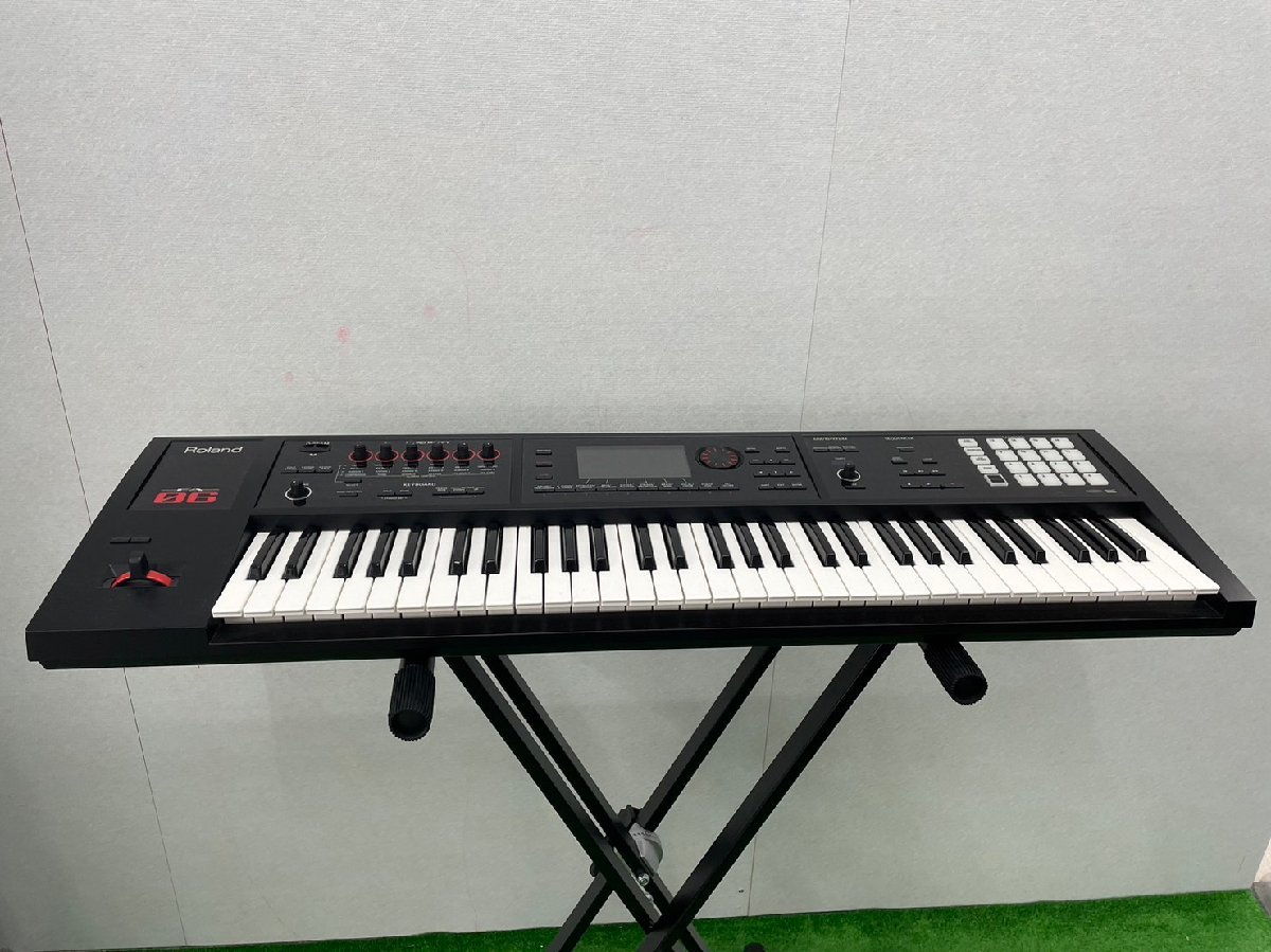 □t2238 現状品☆Roland ローランド FA-06 シンセサイザー