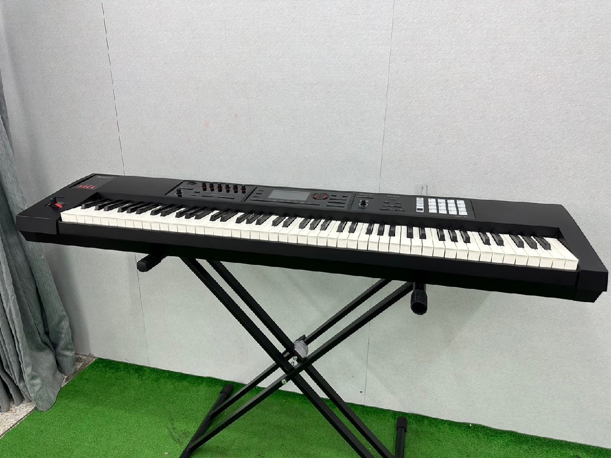 □t2505 現状品☆ROLAND ローランド FA-08 シンセサイザー