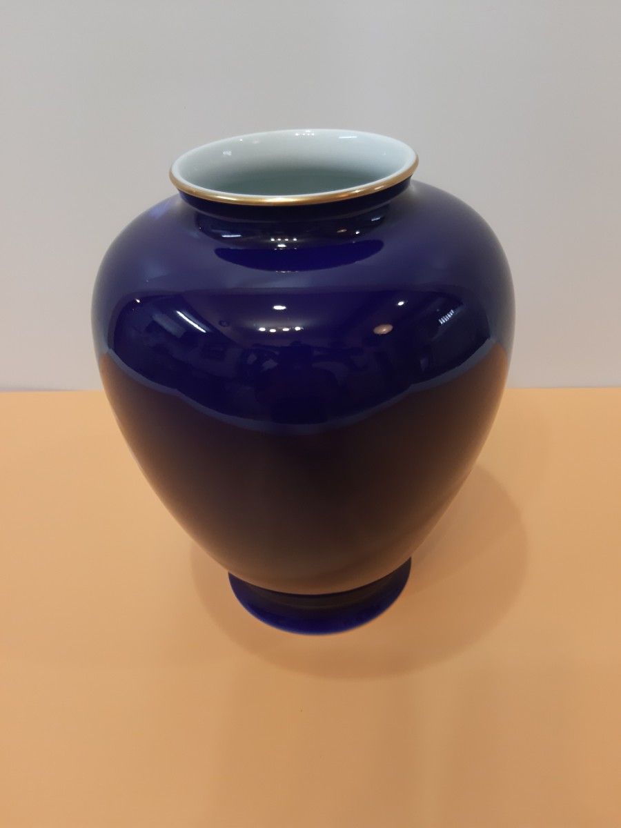 深川製磁 花瓶 瑠璃牡丹 有田焼|Yahoo!フリマ(旧PayPayフリマ) 深川製磁 花瓶 瑠璃牡丹 有田焼|Yahoo!フリマ(旧PayPayフリマ)