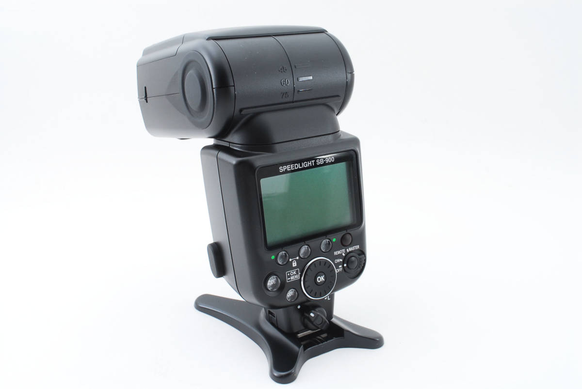 ☆超美品☆ ニコン Nikon SPEEDLIGHT SB-900 ストロボ フラッシュ