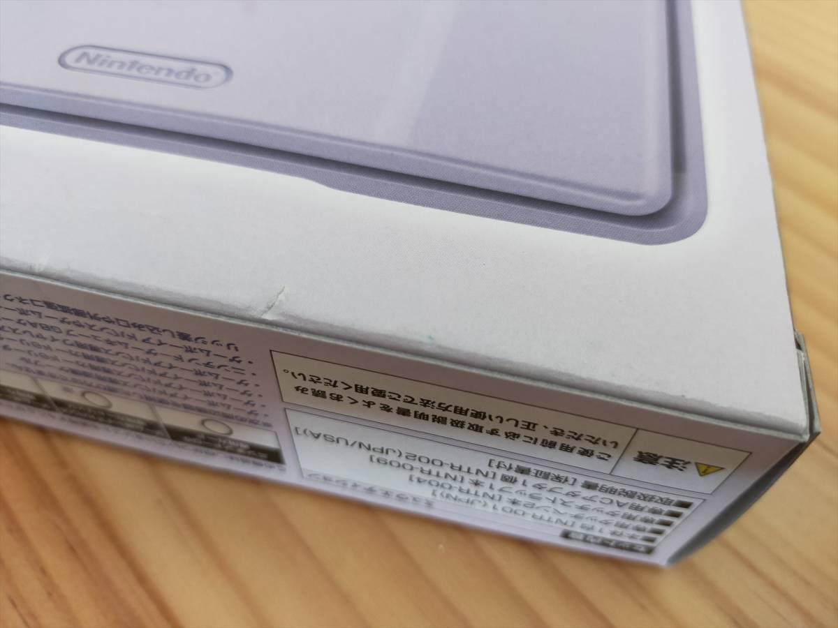 ポケモンセンター限定】 ニンテンドーDS 本体 ミュウ ポケモンセンター限定】 ニンテンドーDS 本体 ミュウ