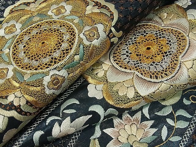平和屋着物□総刺繍 スワトウ相良刺繍 袋帯 正倉院花唐草文 金銀糸