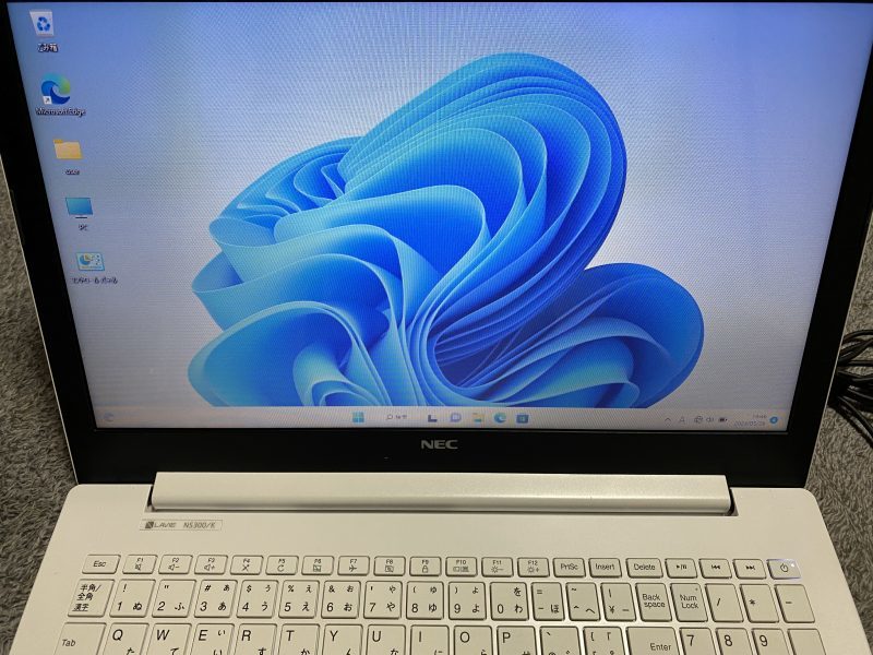 動作確認済】NEC Lavie NS300KAW Windows11 SSD 256GB ノートパソコン