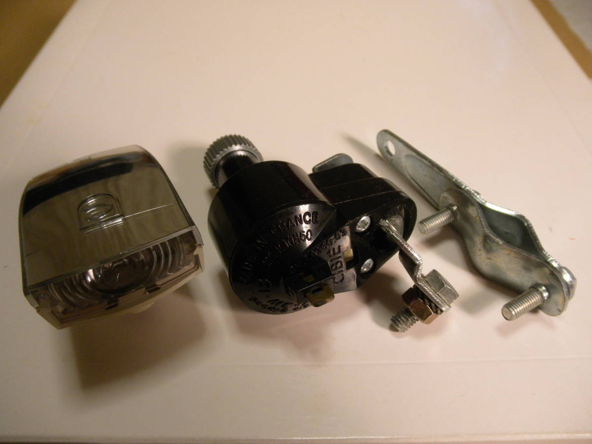 超爆安 仏製 - Yahoo!オークション CIBIE 6V-3W-J8 シビエダイナモ ビンテージパーツ