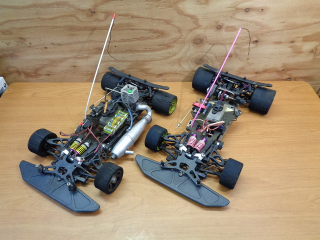 ☆格安売切☆サーパント? ラジコン 1/8 RCレーシングカー 2台セ