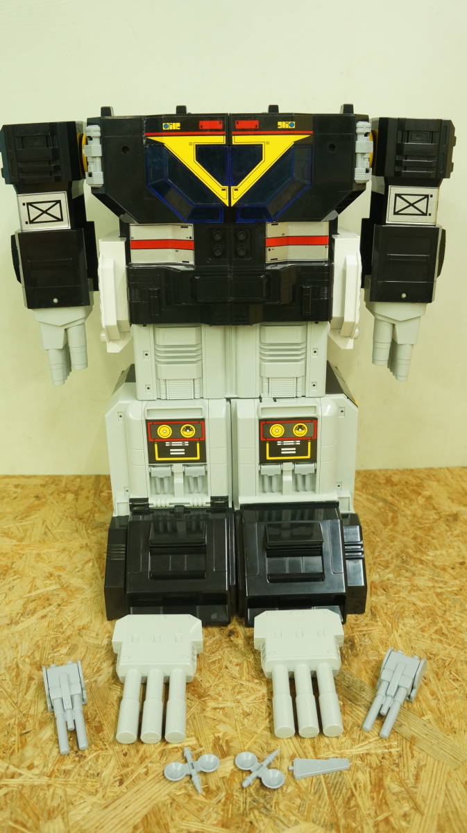 ジャンク品・地球戦隊ファイブマン マックスマグマ DX大型基地