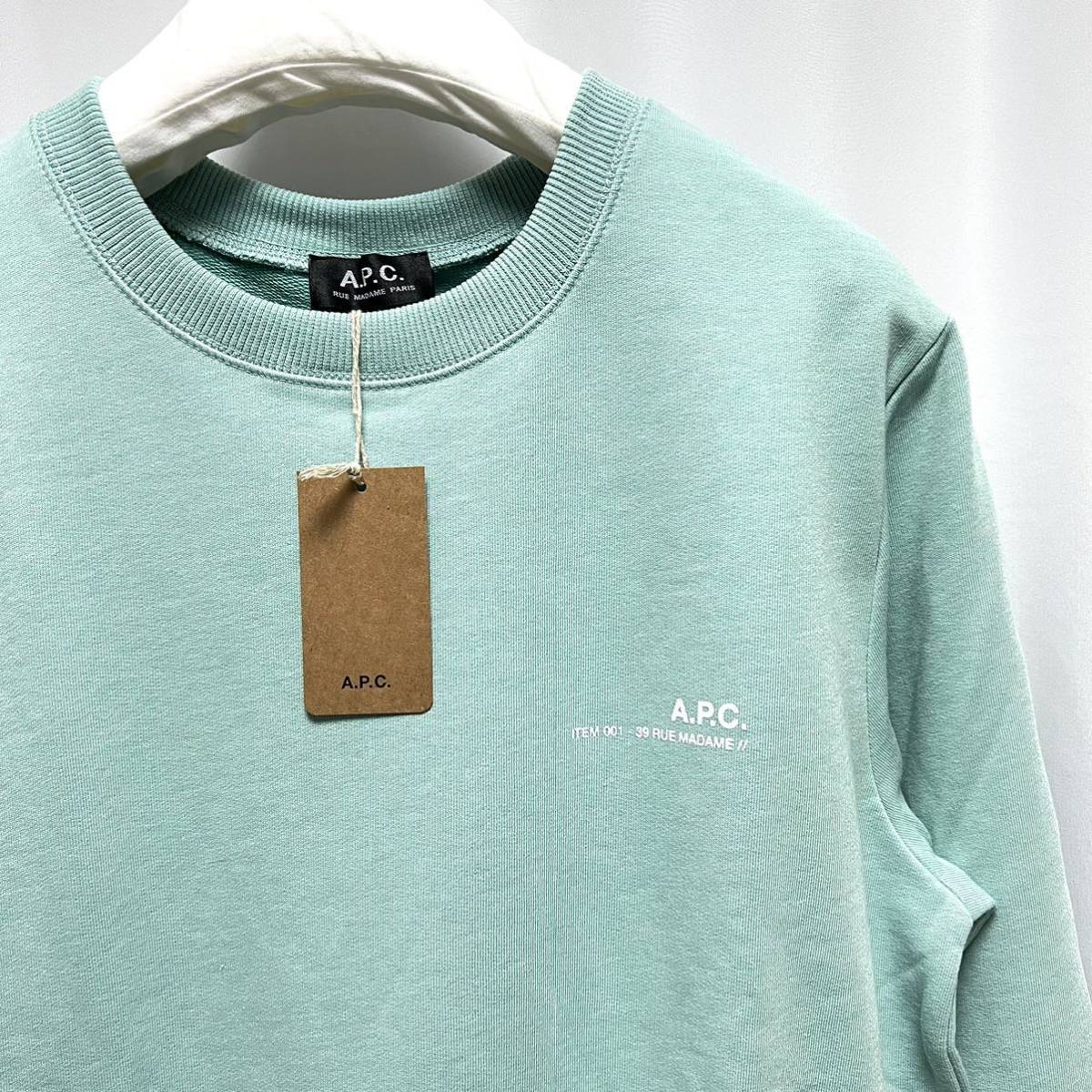 S 新品 A.P.C. アーペーセー Item スウェット シャツ トレーナー アイテム ワンポイント ロゴ APC ロゴスウェット パステル ブルー 長袖_画像1