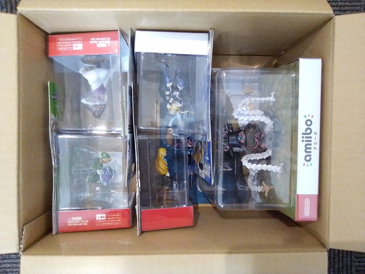 amiibo ゼルダ姫 他 計5体のセット ケース付 スマブラ ゼルダ姫 amiibo ゼルダ姫 他 計5体のセット ケース付 スマブラ ゼルダ姫
