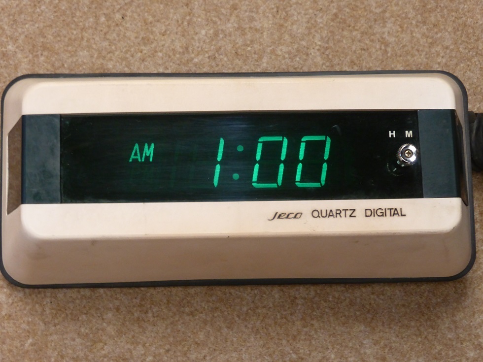 Yahoo!オークション - バスの時計 (Jeco. QUARTZ Yahoo!オークション - バスの時計 (Jeco. QUARTZ