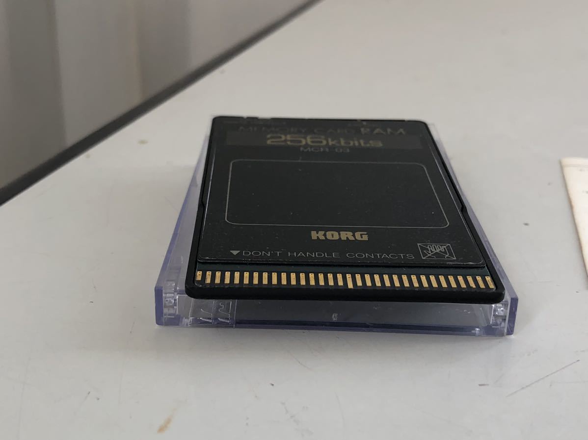 印象のデザイン KORG RAMカード 256kb MCR-03 メモリーカード 鍵盤楽器