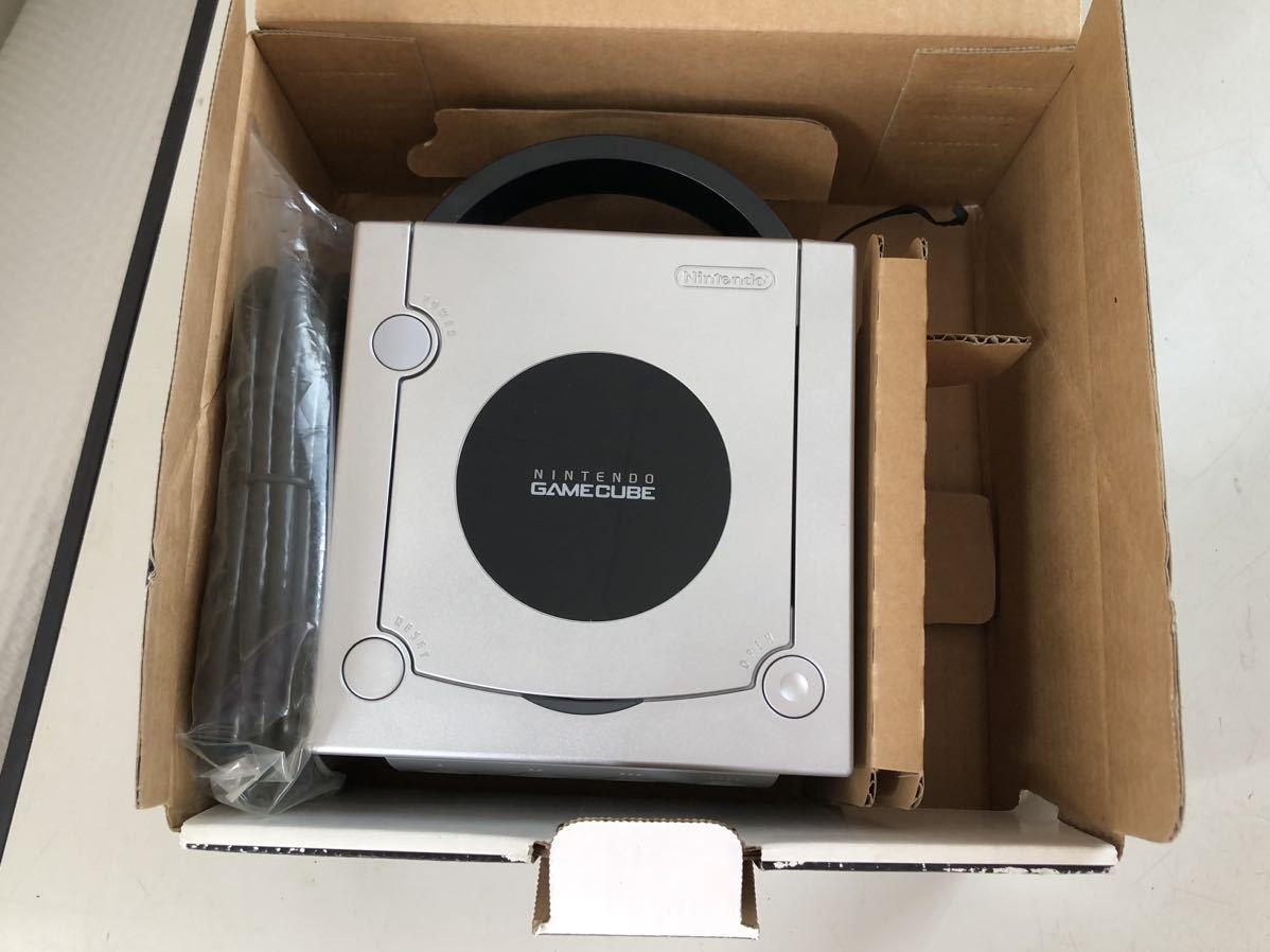 最新のデザイン Nintendo GAMECUBE DOL-101 動作未確認 本体 - www