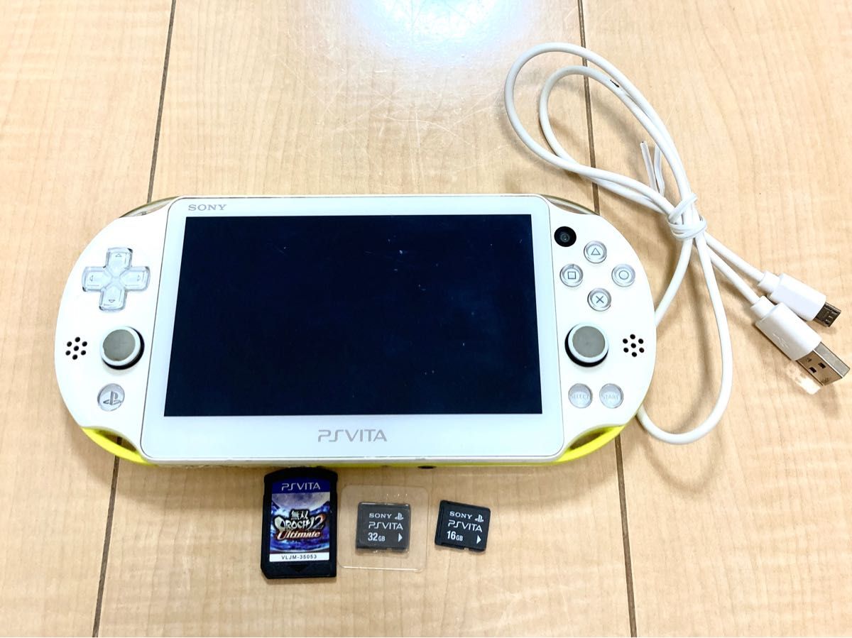 PS Vita PCH-2000 Wi-Fiモデル ライムグリーン/ホワイト　メモリーカード　USBケーブル