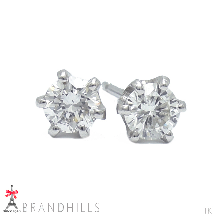 ダイヤモンド0.15ct＋0.15ct PT900 プラチナ ピアス 総重量0.6g 美品