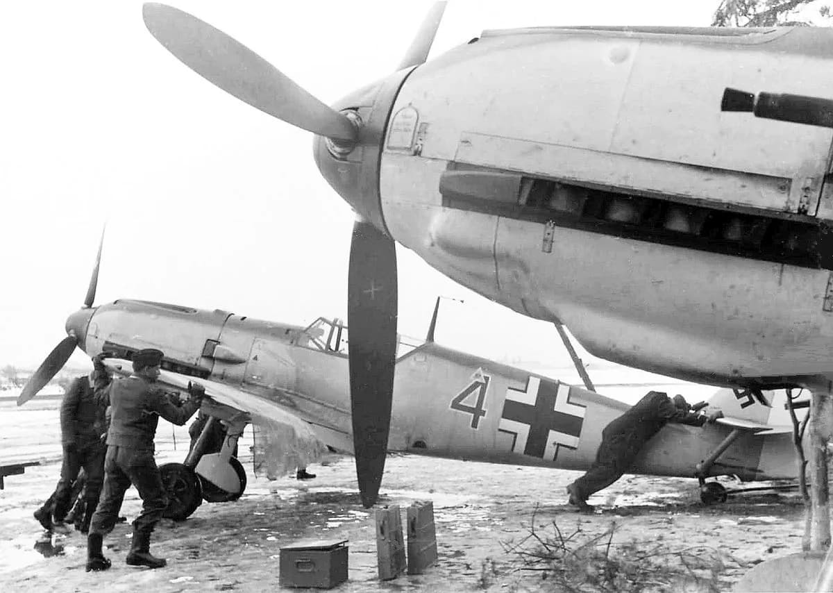 ★★★aドイツ空軍 Luftwaffe（ルトヴァッフェ)航空機 データファイル写真集１０００枚以上　特典サービス付★★★_画像3