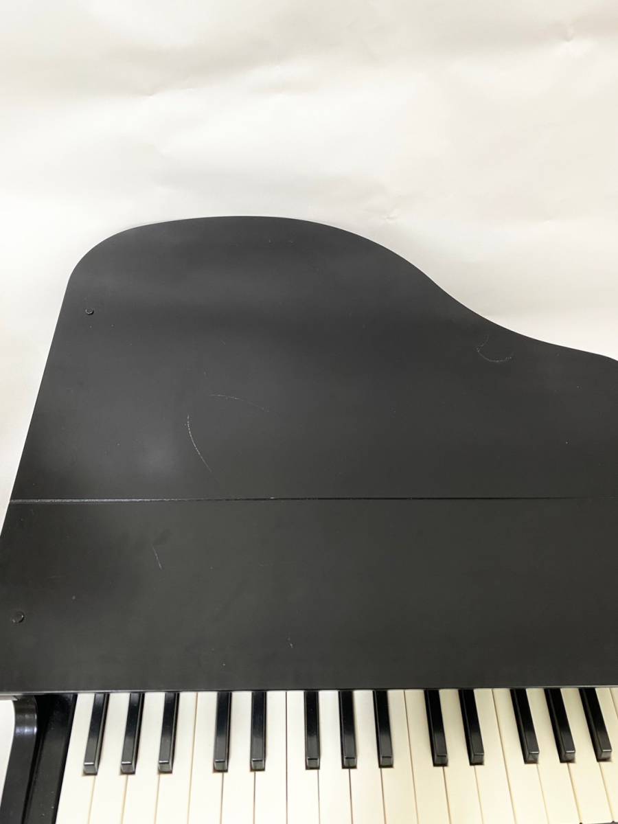 ◇KAWAI グランドピアノ ブラック 1141 本体サイズ:425×450×205 mm(脚付き・蓋閉じ状態) 