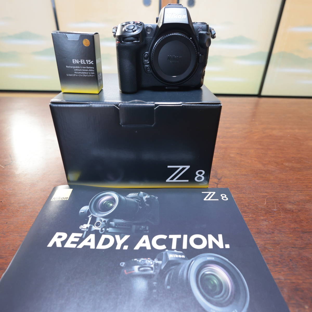 Nikon - 新品同様 Nikon Z8 ボディ　純正バッテリープラス1個付き(新品同様) Nikon - 新品同様 Nikon Z8 ボディ 純正バッテリープラス1個付き