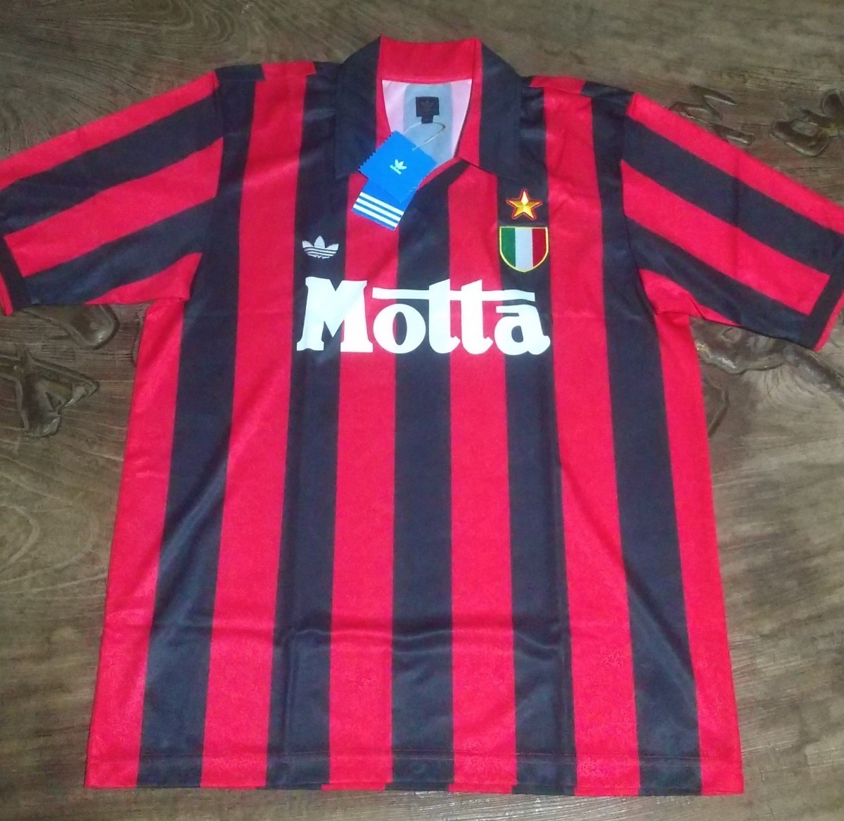 値下げ交渉 04年 ACミラン 1992-93 復刻ユニフォーム adidas 値下げ交渉 04年 ACミラン 1992-93 復刻ユニフォーム adidas