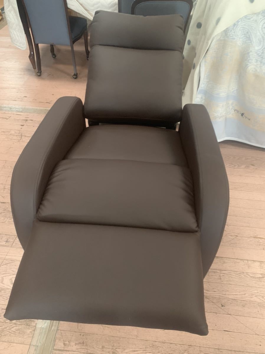 美品 コンパクト リクライニングソファ サロン メーカー認証店 - 通販