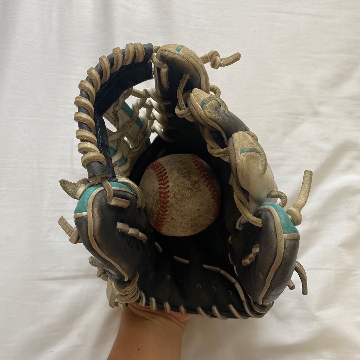 Wilson 硬式用グローブ