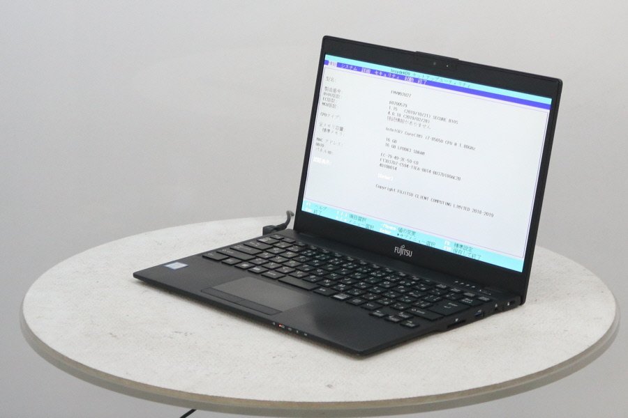 FUJITSU FMVWD2U27 LIFEBOOK WU2/D2 Core i7 8565U 1.80GHz 16GB 【CH