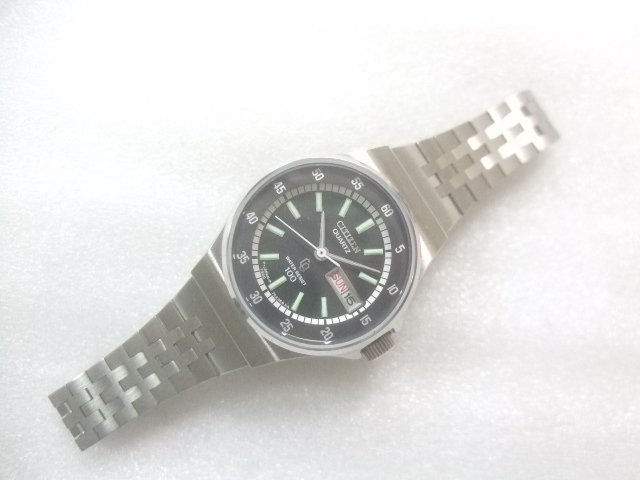 デッドストック未使用70sレアモデルシチズン100mダイバークオーツ腕時計　X601_画像1