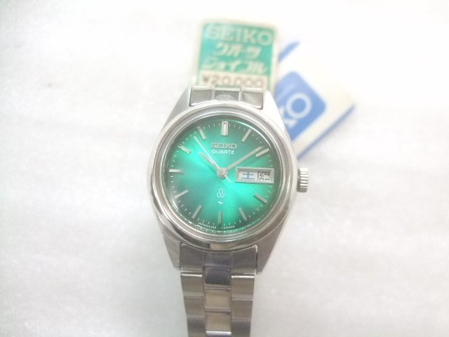 新品高級セイコークオーツジョイフル腕時計定価20000円　X661_画像2