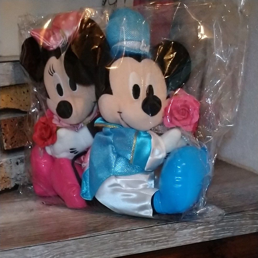 最高のプレゼントミッキーマウスミニーマウス花束 ぬいぐるみ祝 ビンテージミッキーミニー４つセット