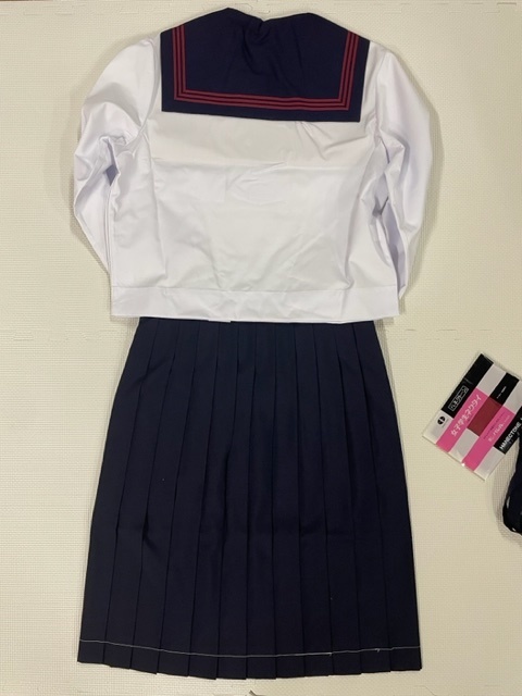 【送料無料】女子学生服　上下セット　セーラー服　赤線　夏服　中間服　サマースカート　クルマヒダ　新品　スクールパール　グリーンＭ_画像3