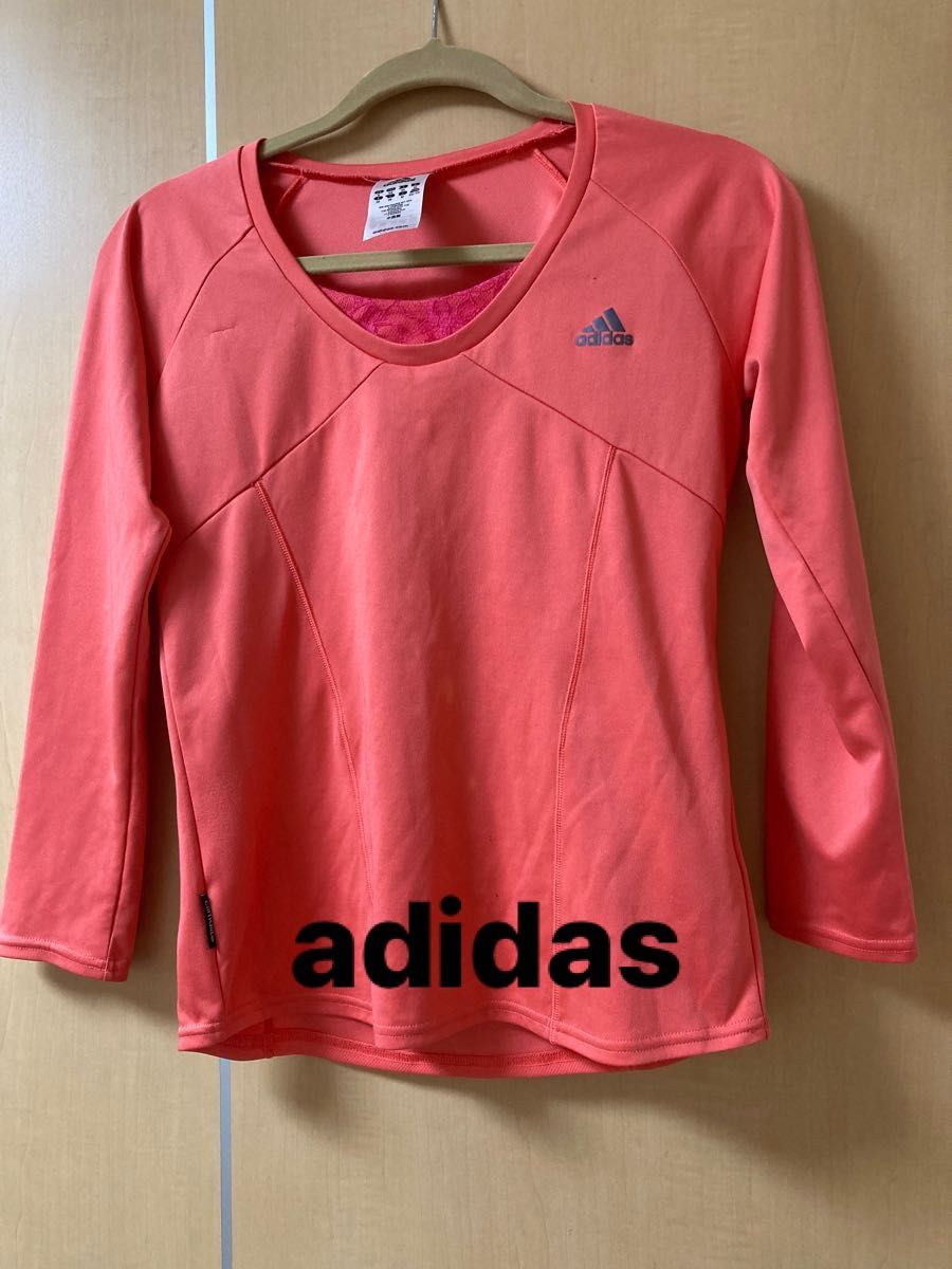 adidas  長袖Ｔシャツ　スポーツウェア　オレンジ